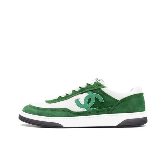 CHANEL INTERLOCKING CC LOGO SUEDE TRAINER LOW TOP GREEN SNEAKERS SIZE 37.5 NIB - Picture 11 of 13